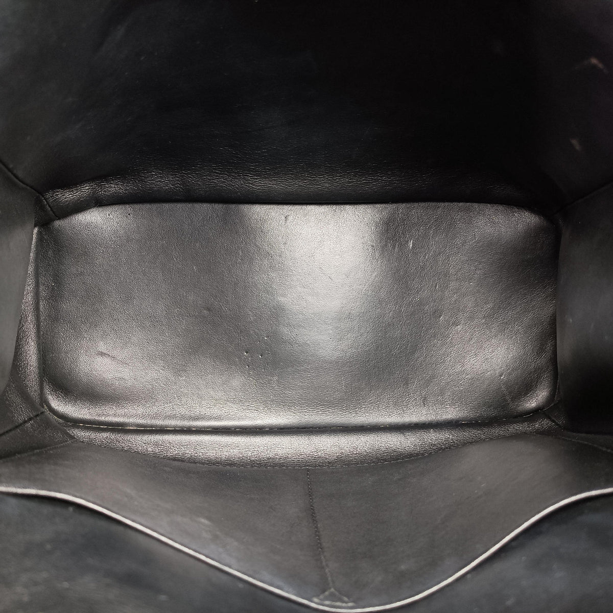 Secondhand Christian Dior Be Dior Black Leather  shoulderbag | stylenewstar