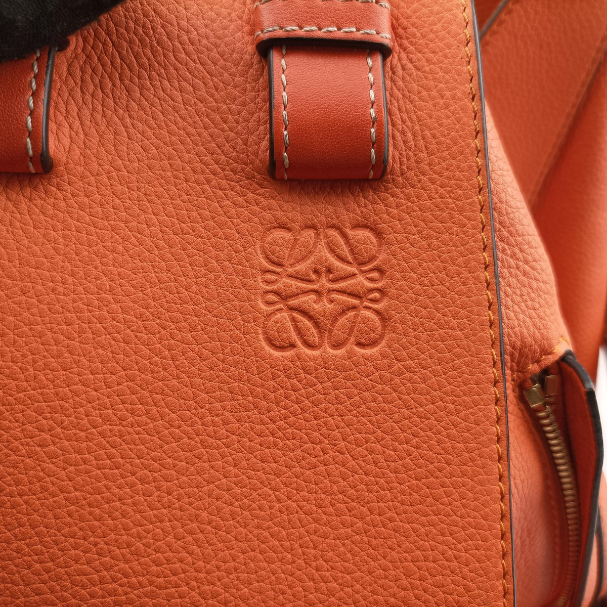 Secondhand Loewe Hammock Orange Leather  shoulderbag | stylenewstar