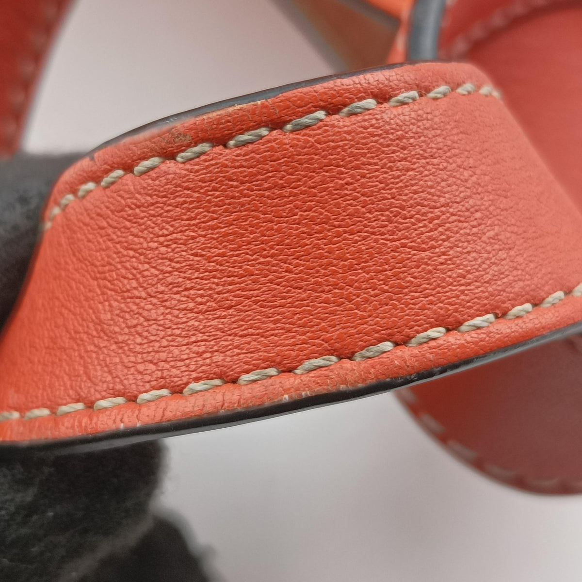 Secondhand Loewe Hammock Orange Leather  shoulderbag | stylenewstar