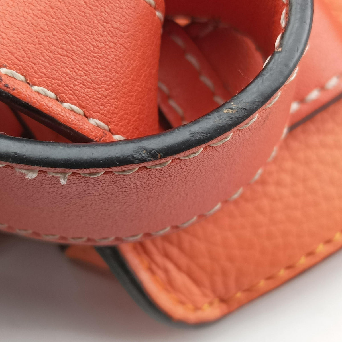 Secondhand Loewe Hammock Orange Leather  shoulderbag | stylenewstar