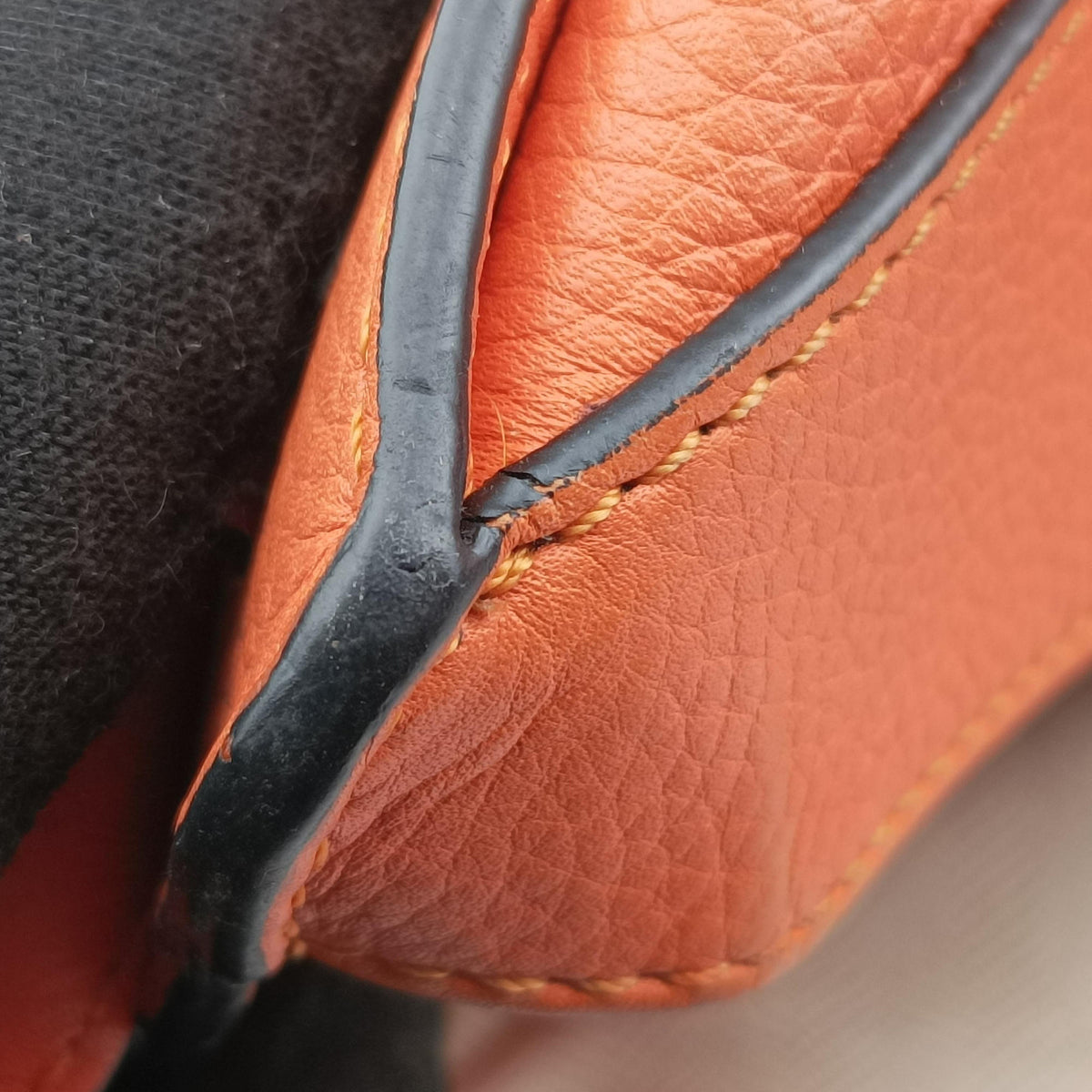 Secondhand Loewe Hammock Orange Leather  shoulderbag | stylenewstar