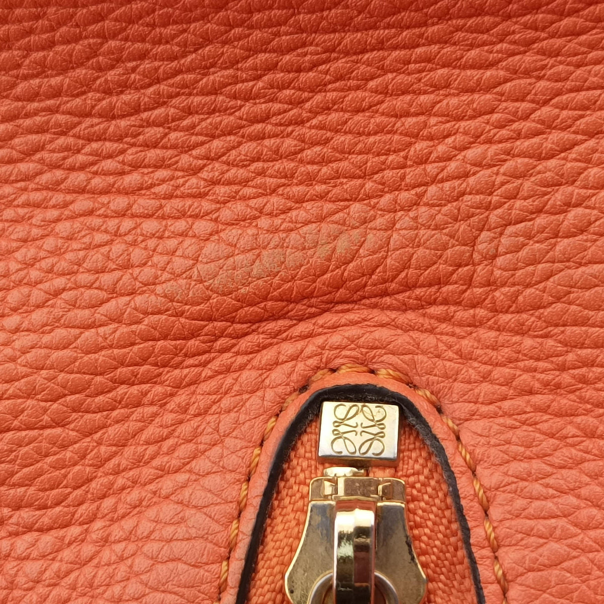 Secondhand Loewe Hammock Orange Leather  shoulderbag | stylenewstar