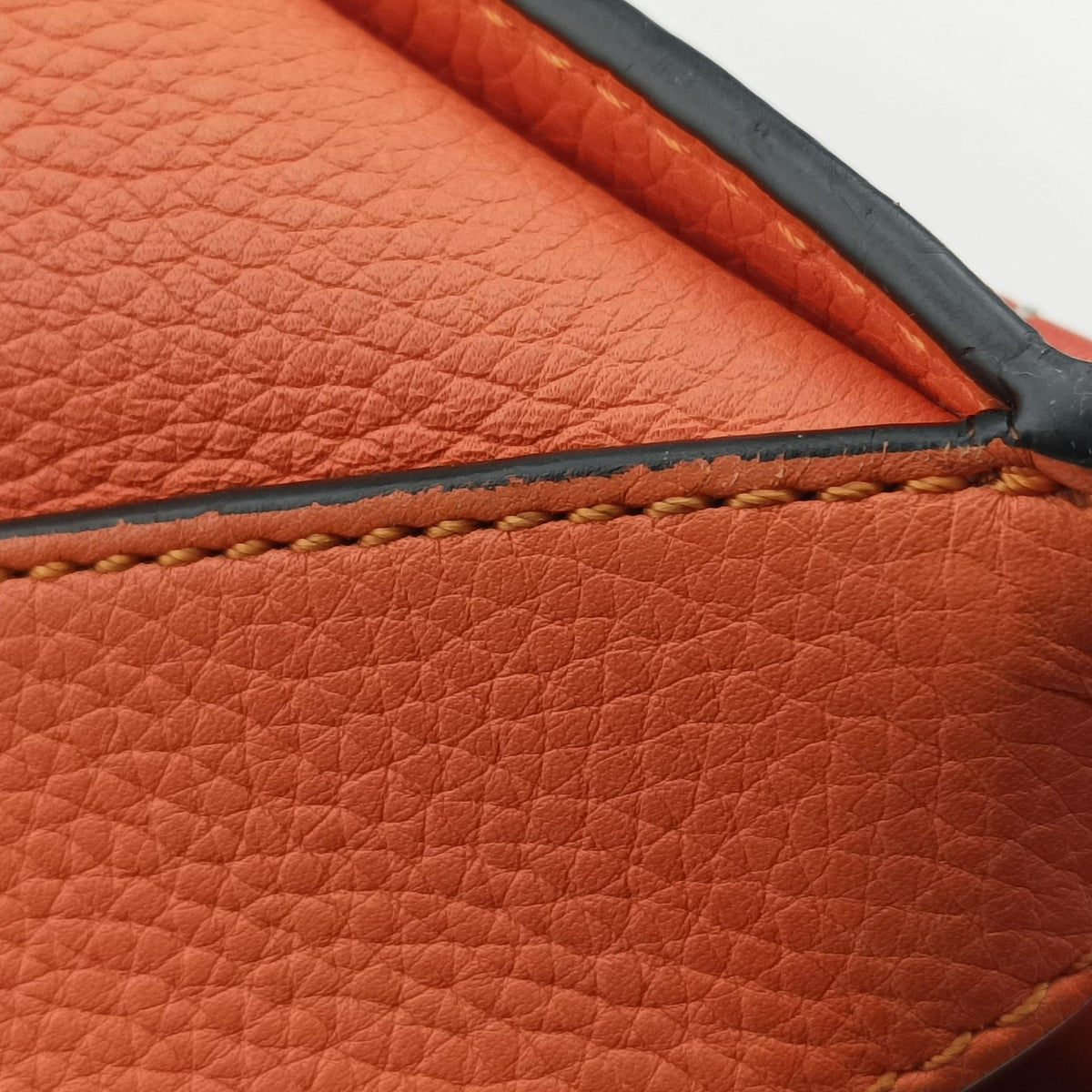 Secondhand Loewe Hammock Orange Leather  shoulderbag | stylenewstar
