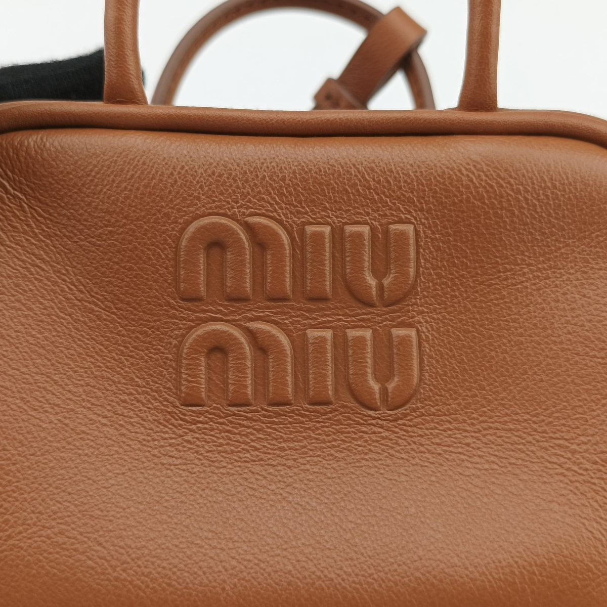 Pre-owned Miu Miu Beau Micro Brown Leather  handbag | stylenewstar