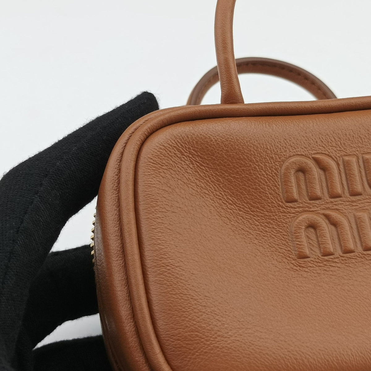 Pre-owned Miu Miu Beau Micro Brown Leather  handbag | stylenewstar