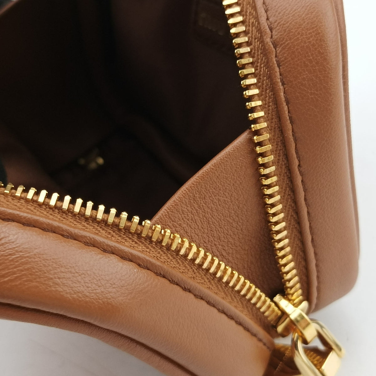 Pre-owned Miu Miu Beau Micro Brown Leather  handbag | stylenewstar