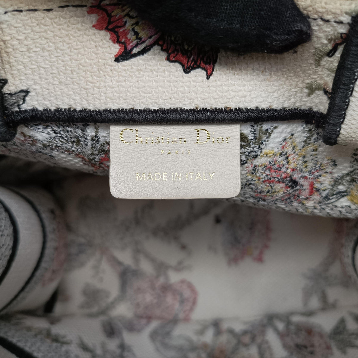 Pre-owned Christian Dior Book Tote White x Multicolour Jacquard  handbag | stylenewstar
