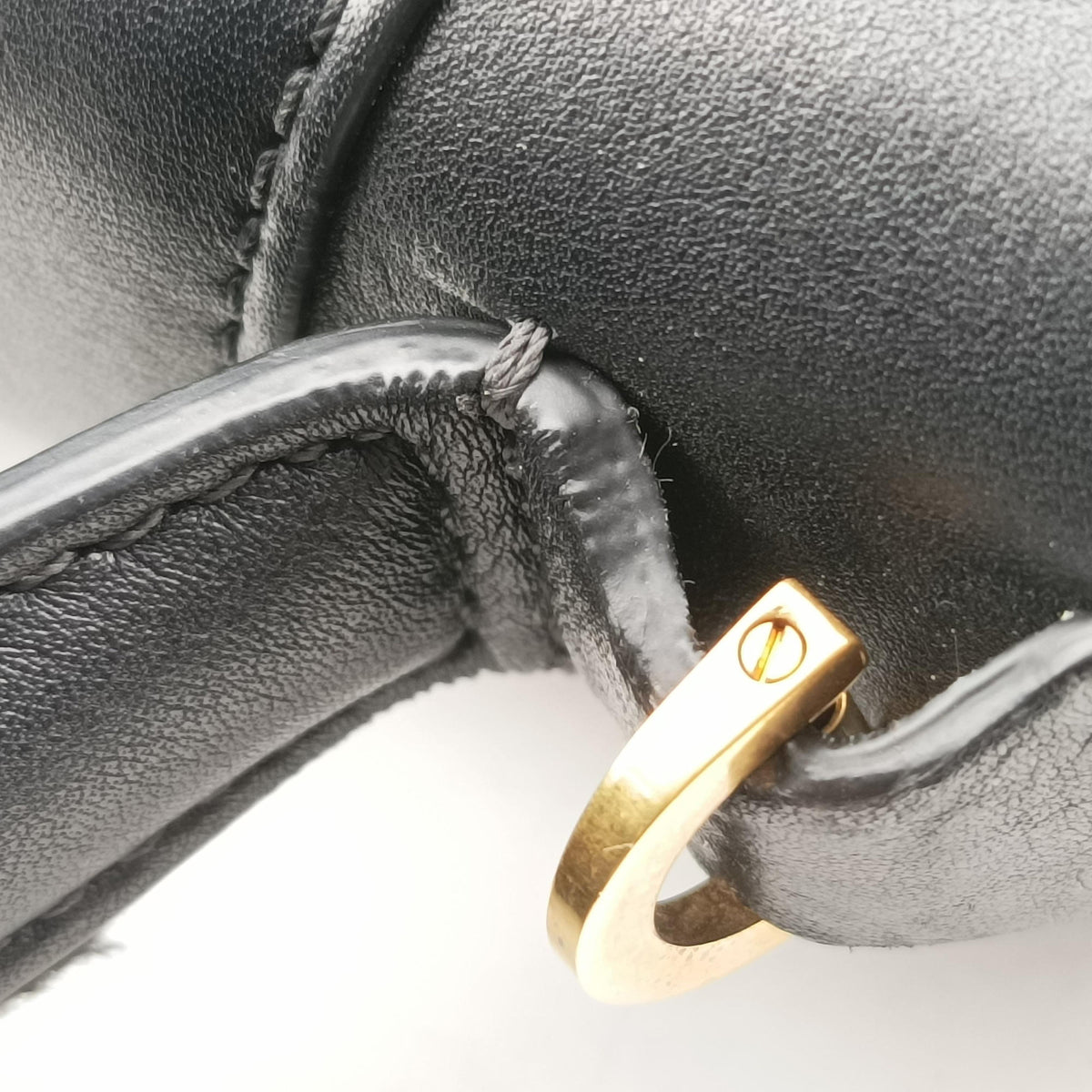 Secondhand VERSACE Virtus Black Leather  shoulderbag | stylenewstar