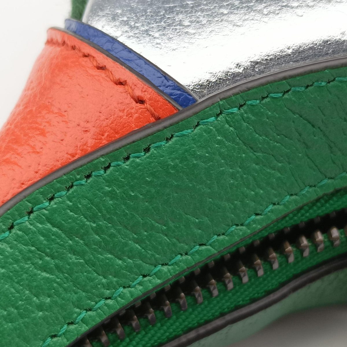 Pre-owned Gucci Good Game Mini Silver×Multicolour Leather 720530 shoulderbag | stylenewstar