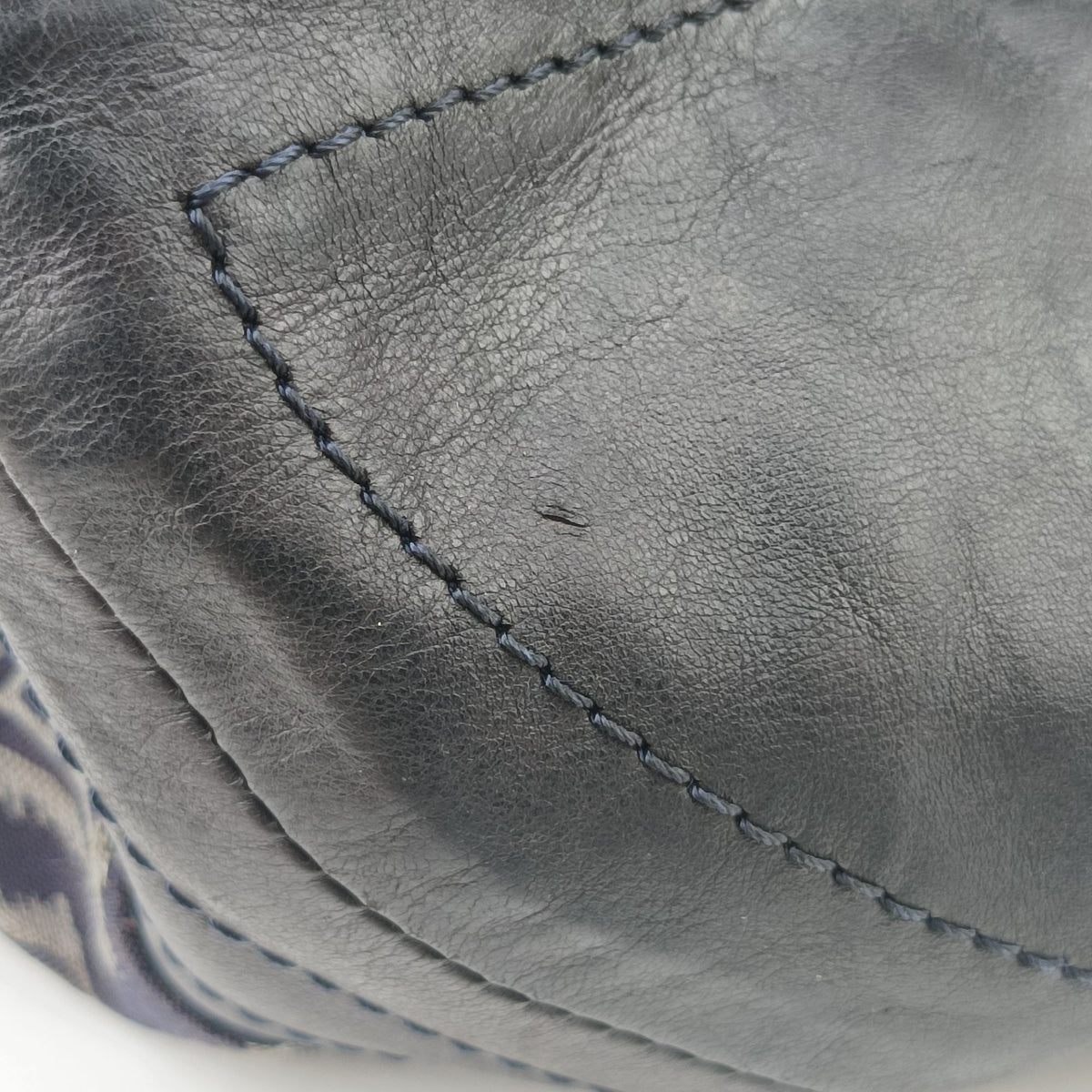 Pre-owned Louis Vuitton Aviator Marine×Navy Leather×Canvas M40383 shoulderbag | stylenewstar