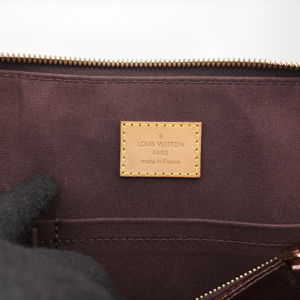 Vintage Louis Vuitton Alma PM Amarante Vernis M91611 handbag | stylenewstar