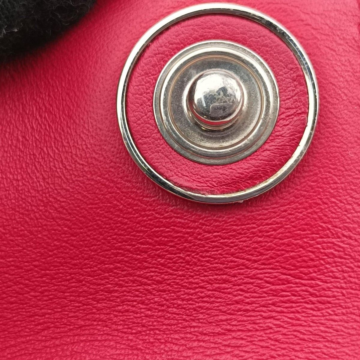 Pre-owned Christian Dior Diorissimo Red Leather  shoulderbag | stylenewstar