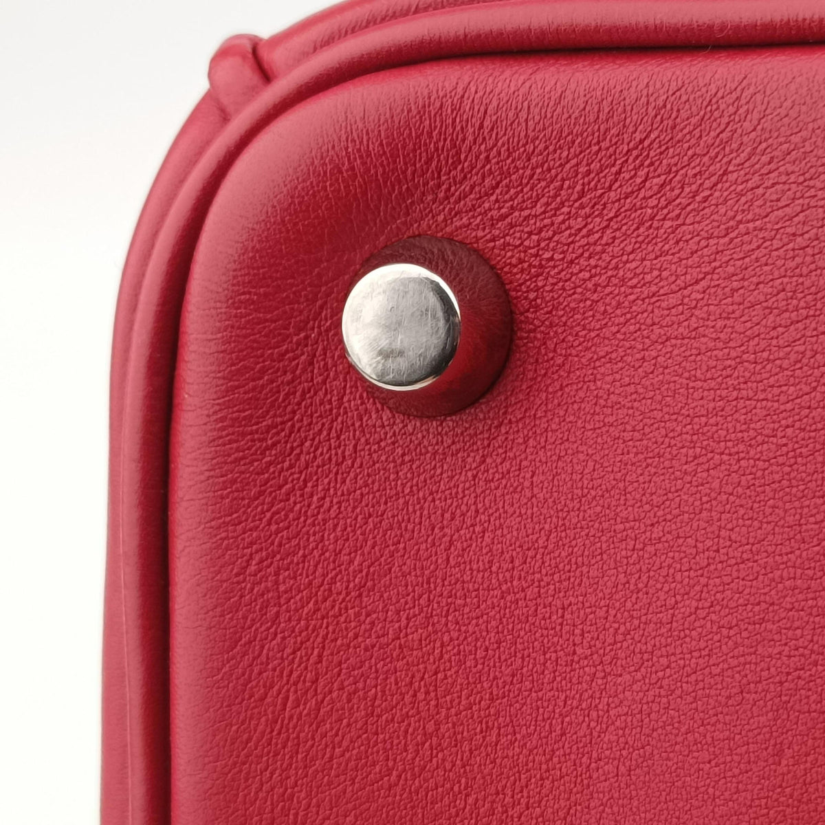 Pre-owned Christian Dior Diorissimo Red Leather  shoulderbag | stylenewstar