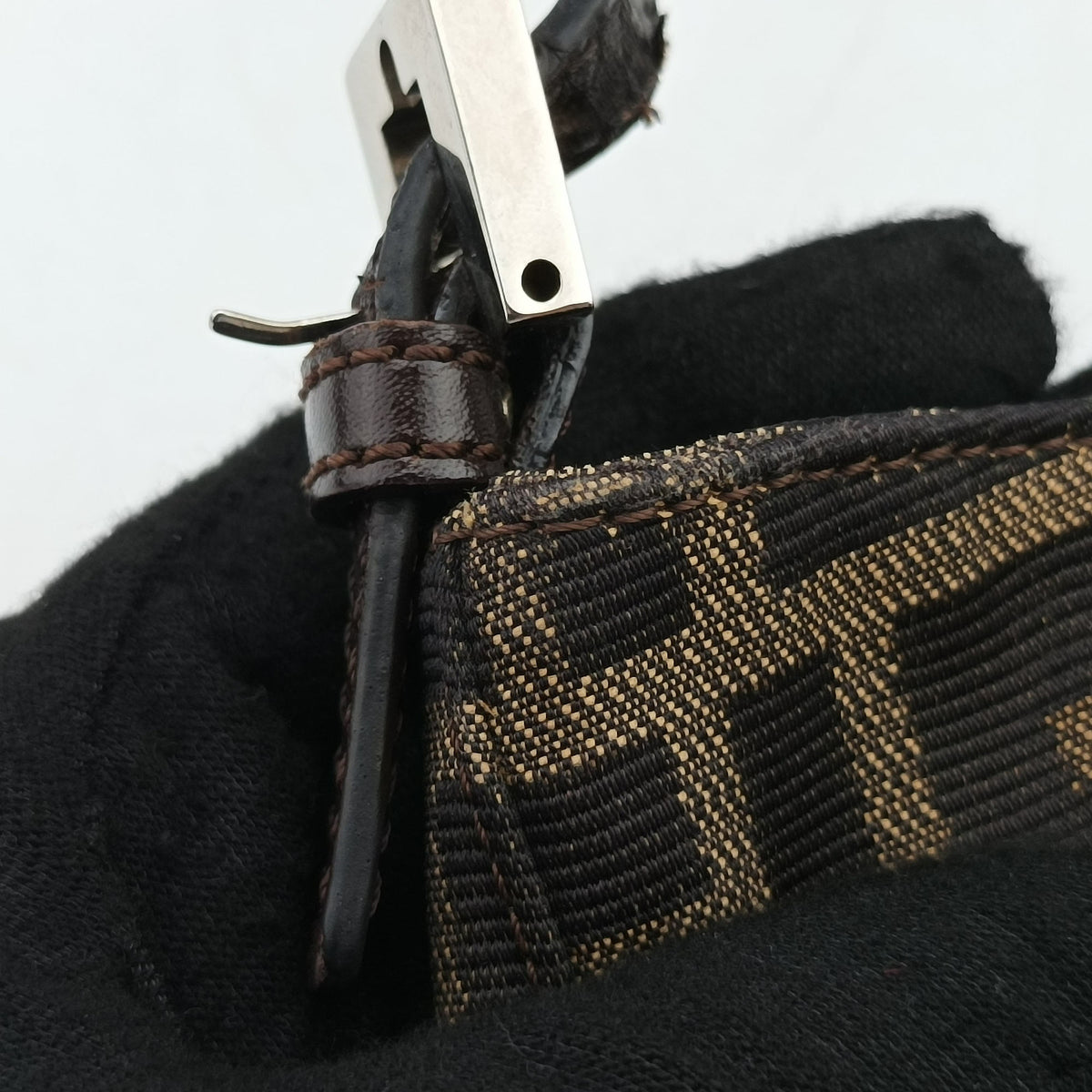 Pre-owned Fendi Mini croissants Brown canvas× leather 26673 handbag | stylenewstar