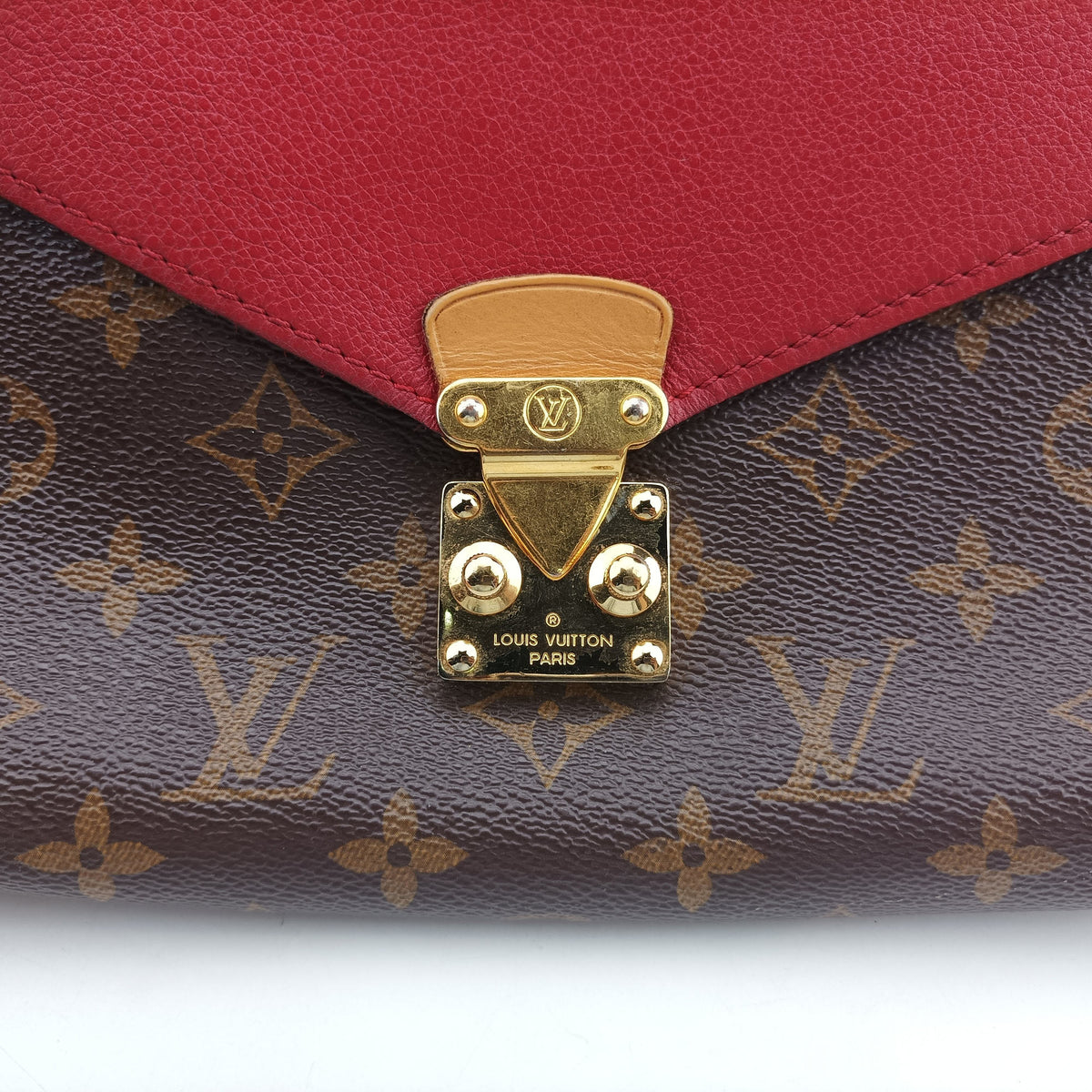 Pre-owned Louis Vuitton PALLAS Chain Brown×CERISE Monogram Canvas×calf leather M41201 shoulderbag | stylenewstar