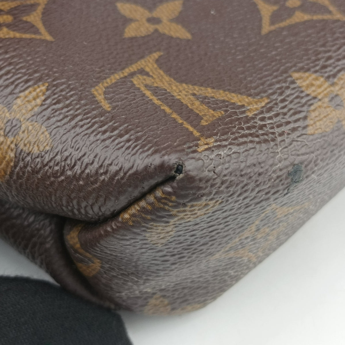 Pre-owned Louis Vuitton PALLAS Chain Brown×CERISE Monogram Canvas×calf leather M41201 shoulderbag | stylenewstar