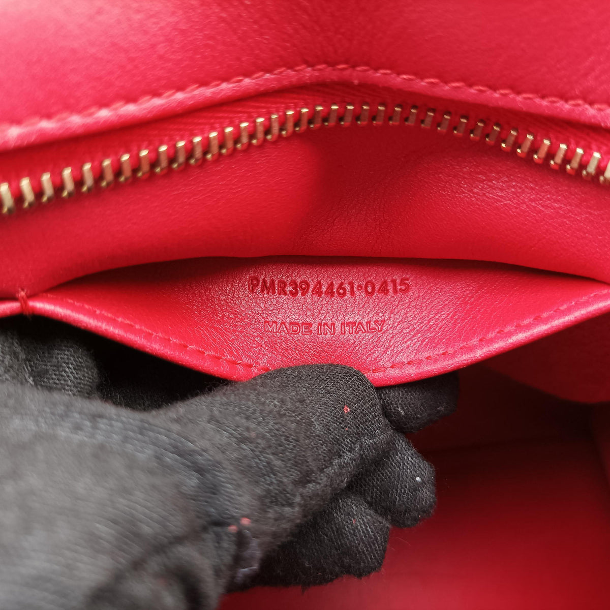 Pre-owned Yves Saint Laurent BABY CABAS Red Leather 394461 shoulderbag | stylenewstar