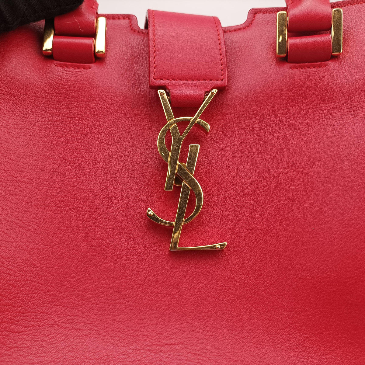 Pre-owned Yves Saint Laurent BABY CABAS Red Leather 394461 shoulderbag | stylenewstar