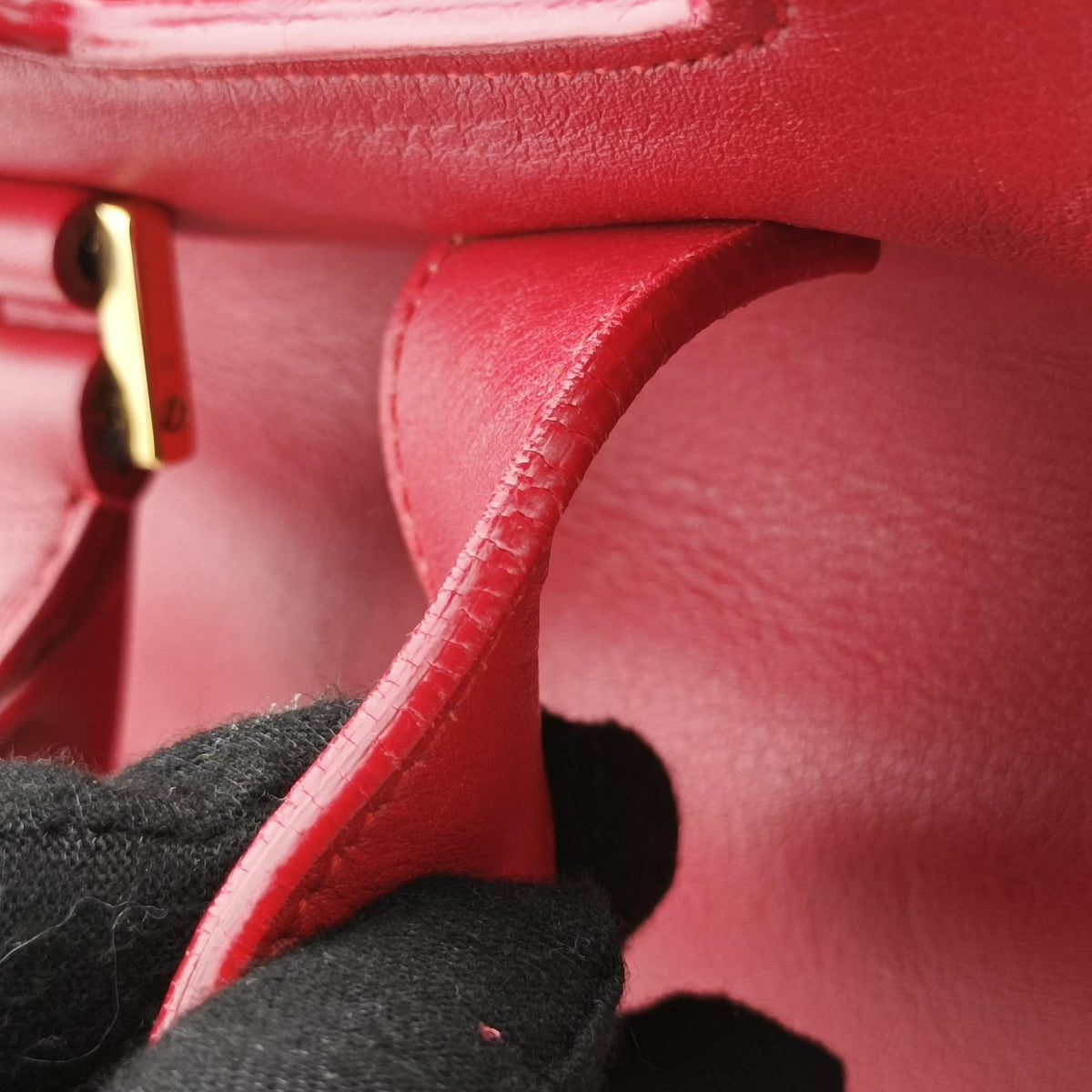 Pre-owned Yves Saint Laurent BABY CABAS Red Leather 394461 shoulderbag | stylenewstar