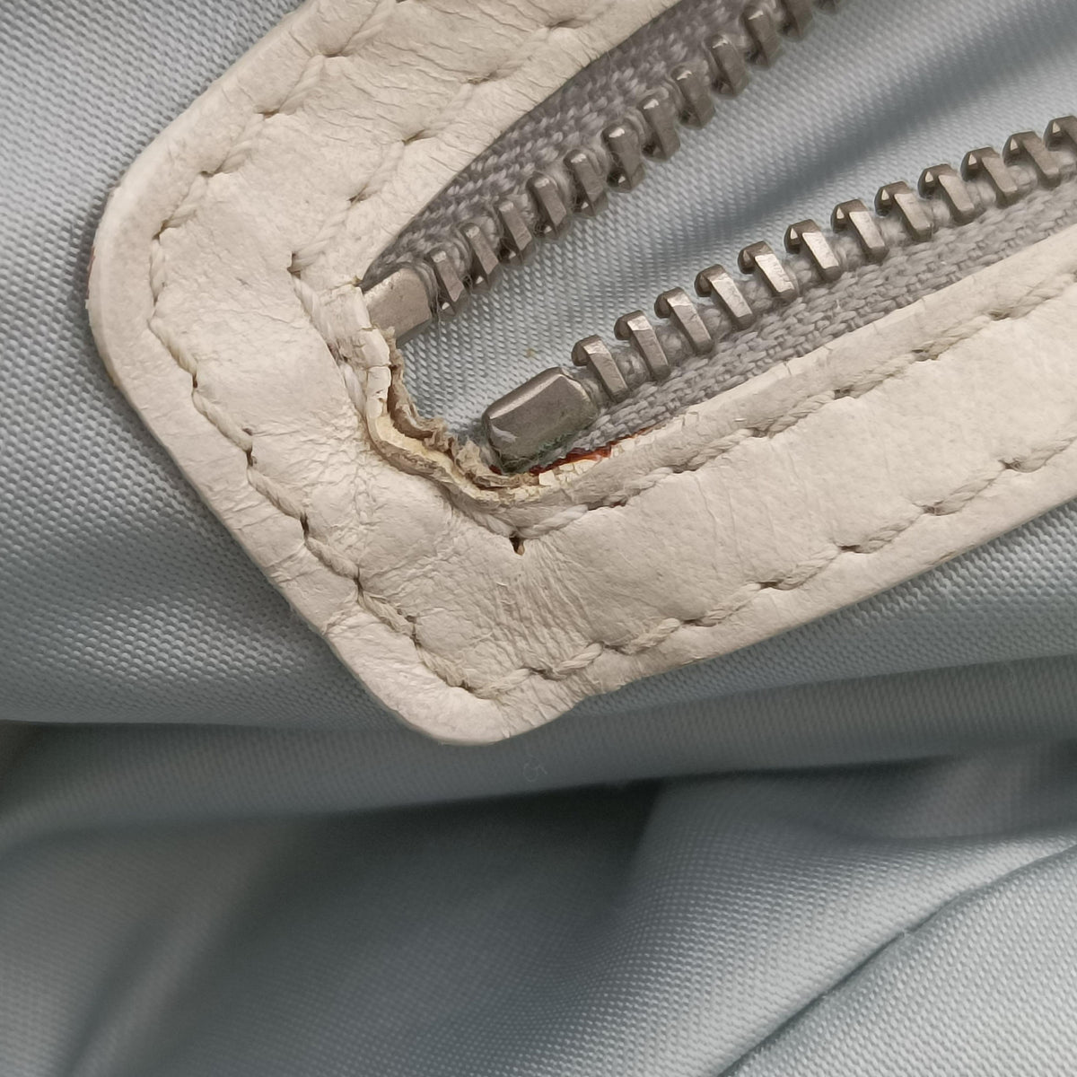 Pre-owned Christian Dior Romantique Trotter White×Grey PVC coated canvas  shoulderbag | stylenewstar