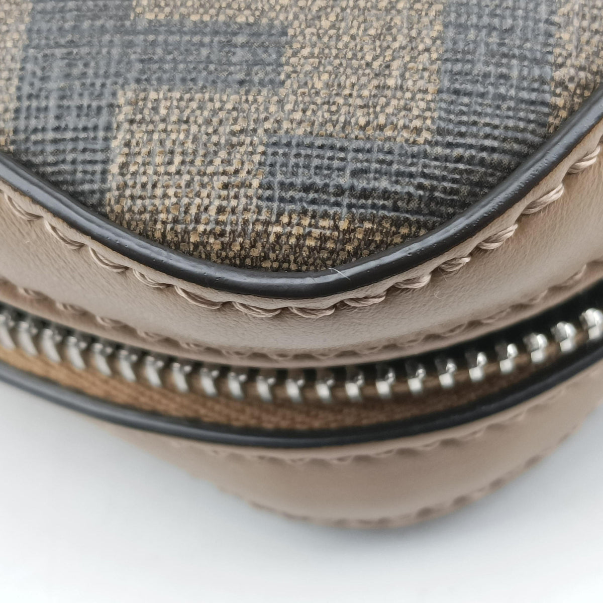 Vintage Fendi Zucca camera case Brown PVCcoated canvas×Leather 7M0286 shoulderbag | stylenewstar